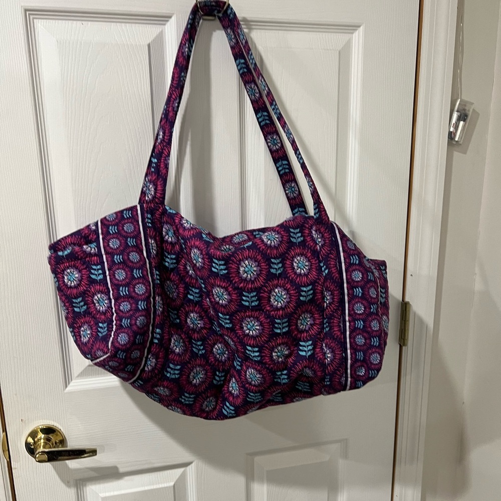 Travel duffle bag